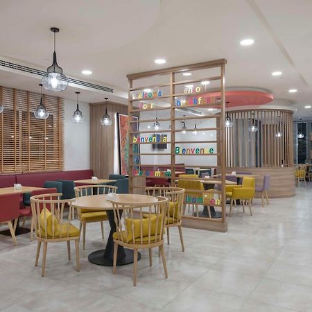 Hotel Hampton By Hilton Doha Old Town Extérieur photo