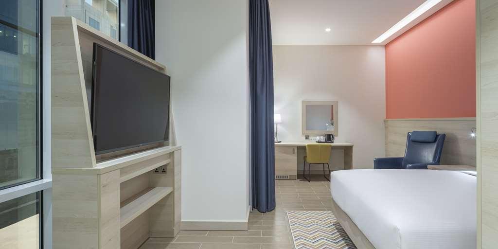 Hotel Hampton By Hilton Doha Old Town Chambre photo