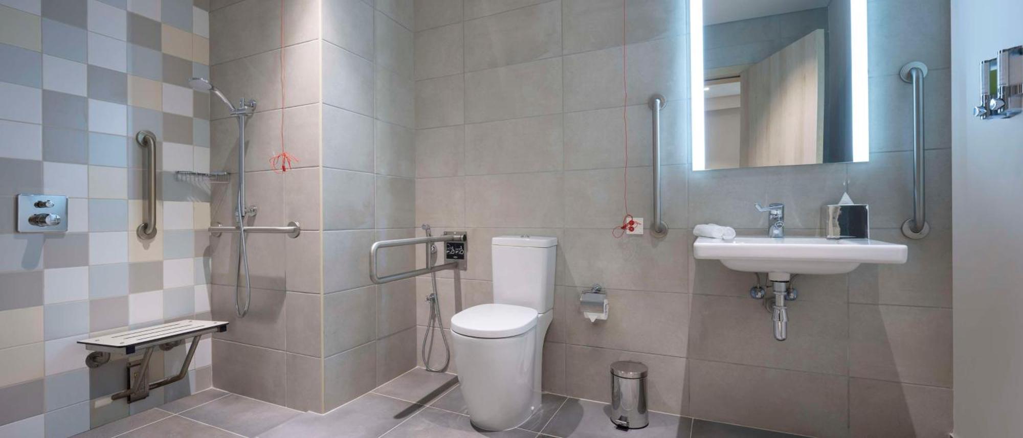 Hotel Hampton By Hilton Doha Old Town Extérieur photo