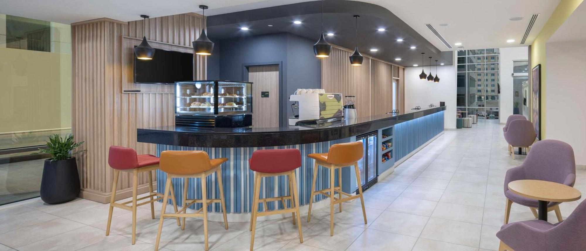 Hotel Hampton By Hilton Doha Old Town Extérieur photo