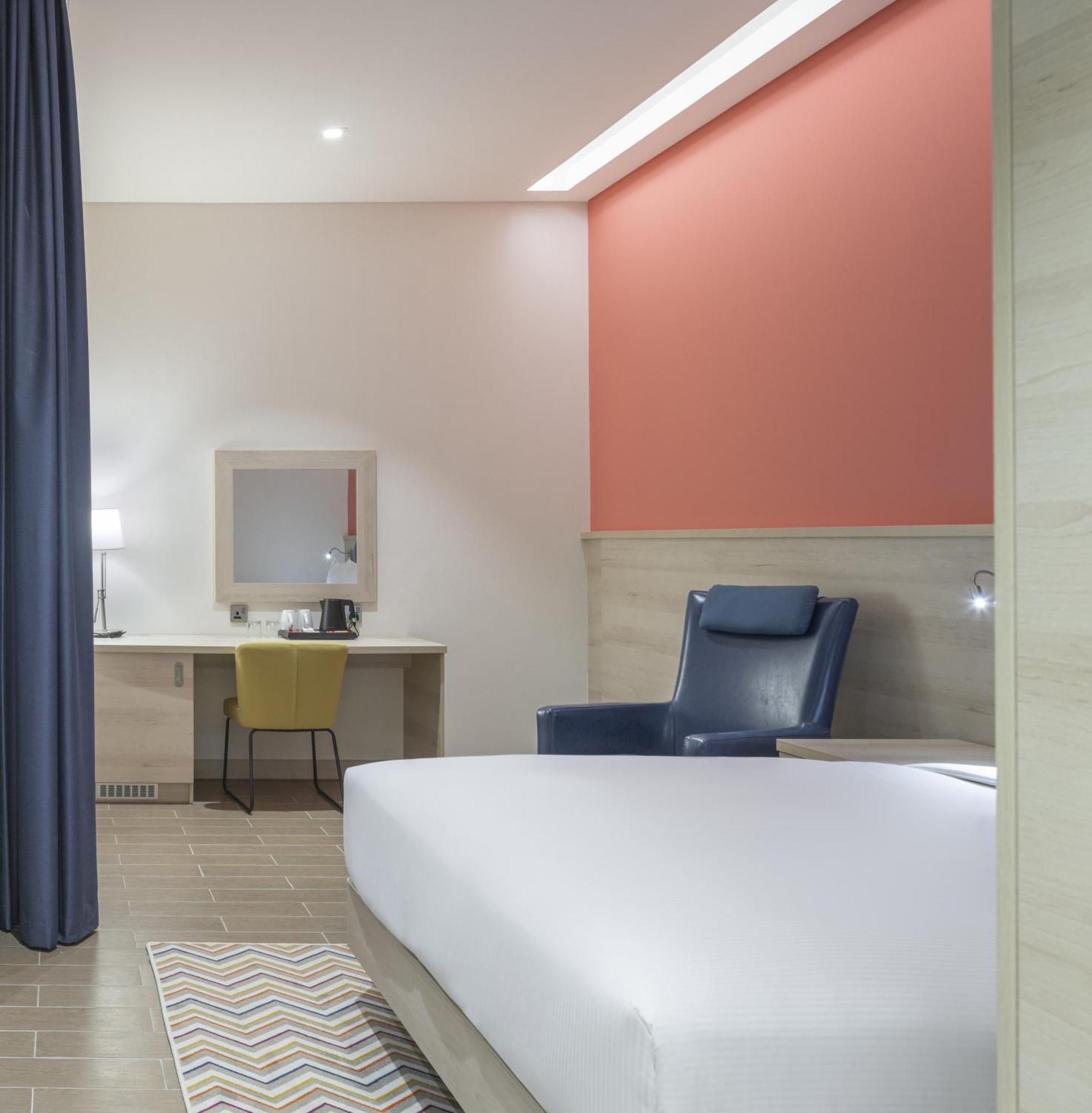 Hotel Hampton By Hilton Doha Old Town Extérieur photo